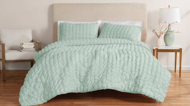 Mainstays 3 Piece Seersucker Comforter Set in Green Sage Color