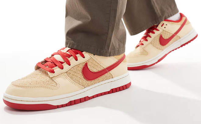 Nike Dunk Low Retro SE Casual Shoes Vanilla