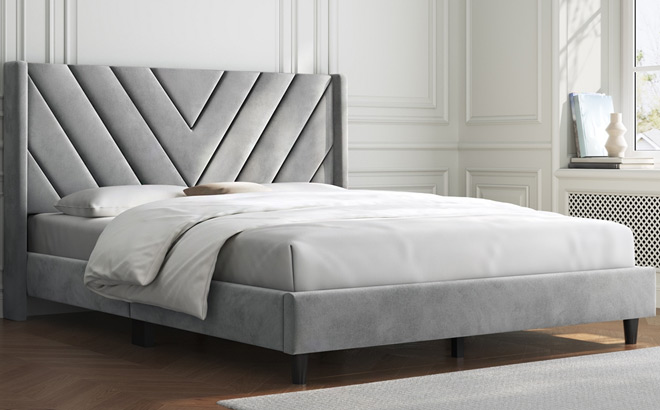 Renwick Modern Upholstered Platform Queen Bed