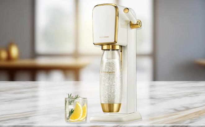 SodaStream Sparkling Water Maker Kit