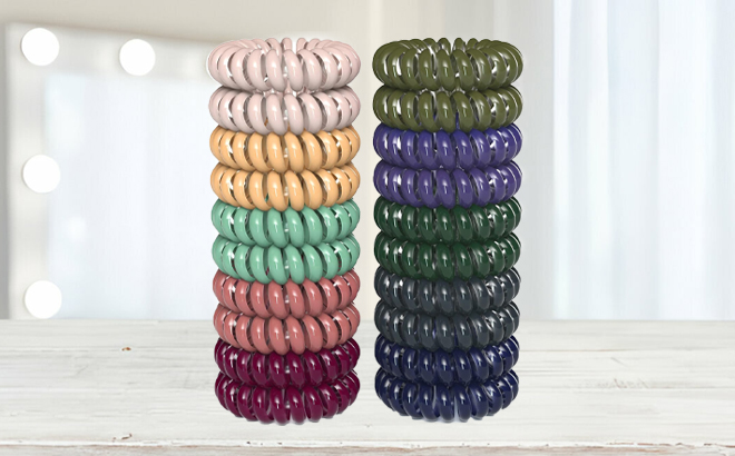 Teqifu 20 Count Elastic Hair Ties on a Table