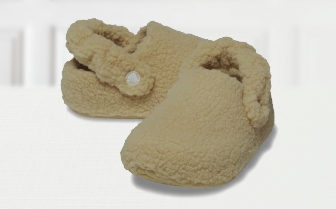 Crocs Toddler Classic Cozzzy Slippers in Wheat Color