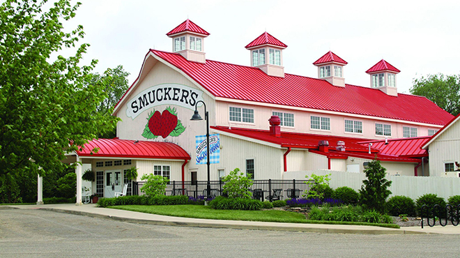 Smuckers Store and Cafe